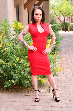 Brunette Lucia Toying Her Hairy Pussy