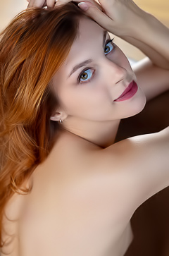 Sensual Naty Evans Invites To A World Of Tactile Indulgence With Every Movemen